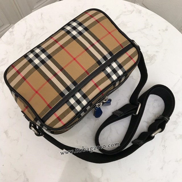 Burberry專門店新款Vintage復古格紋斜背包 巴寶莉肩背相機包男包 yxb1478